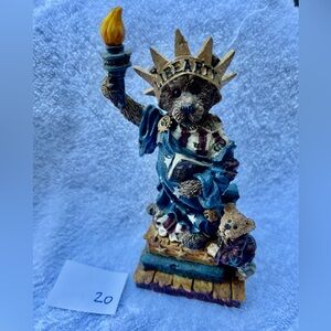 Statue of Liberty Boyd’s bear